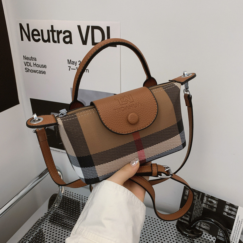 2026 New Checkered Pattern Handbag, Shoulder Bag, Crossbody Bag, High-end Fashionable Women's Bag
