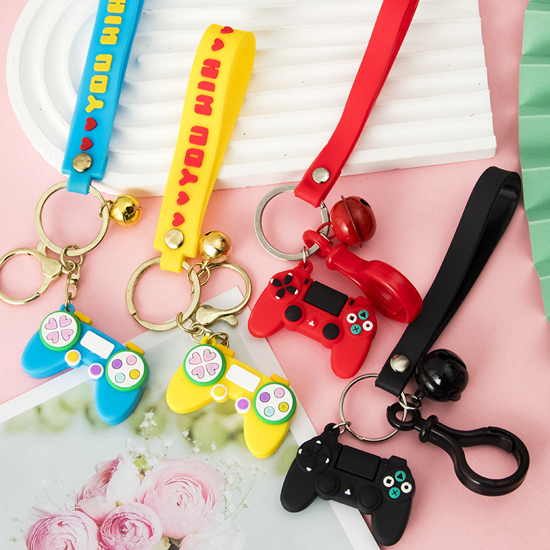 Cross-border mini game handle keychain classic cute red and black game machine pendant campus stationery store small gift