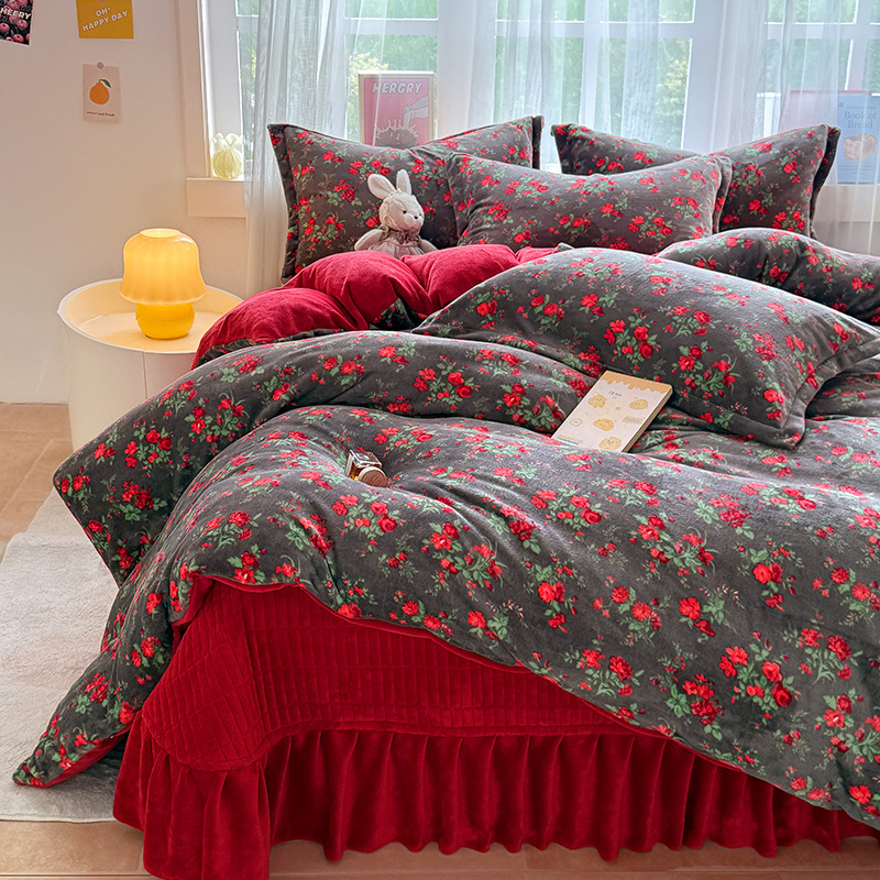New Milk Velvet Bed Cover Four-Piece Set Coral Velvet Flannel Bed Sheets Quilt Cover Warm Bedding Drop Shipping New Milk Velvet Bed Cover Four-Piece Set Coral Velvet Flannel Bed Sheets Quilt Cover Warm Bedding Drop Shipping