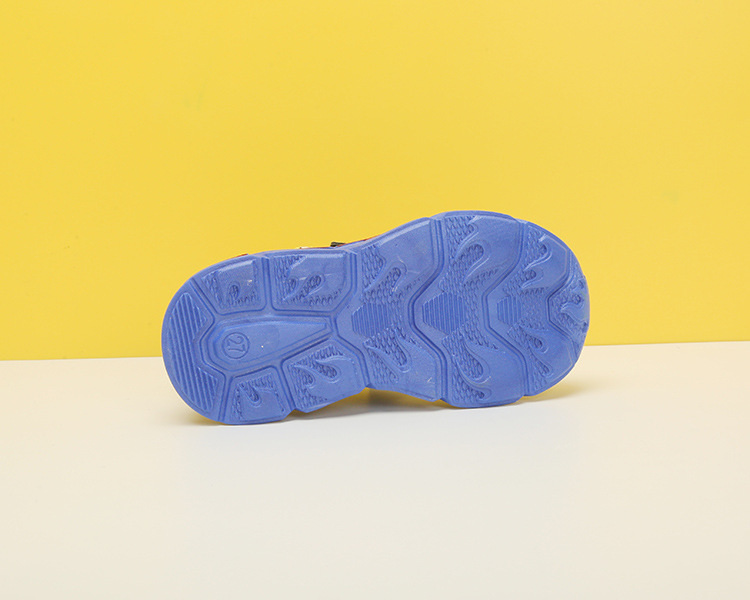 Tecknade barnsporter, små och medelstora kardborreband, lätta pojkskor, nya barnskor hösten 2022_voghion.com