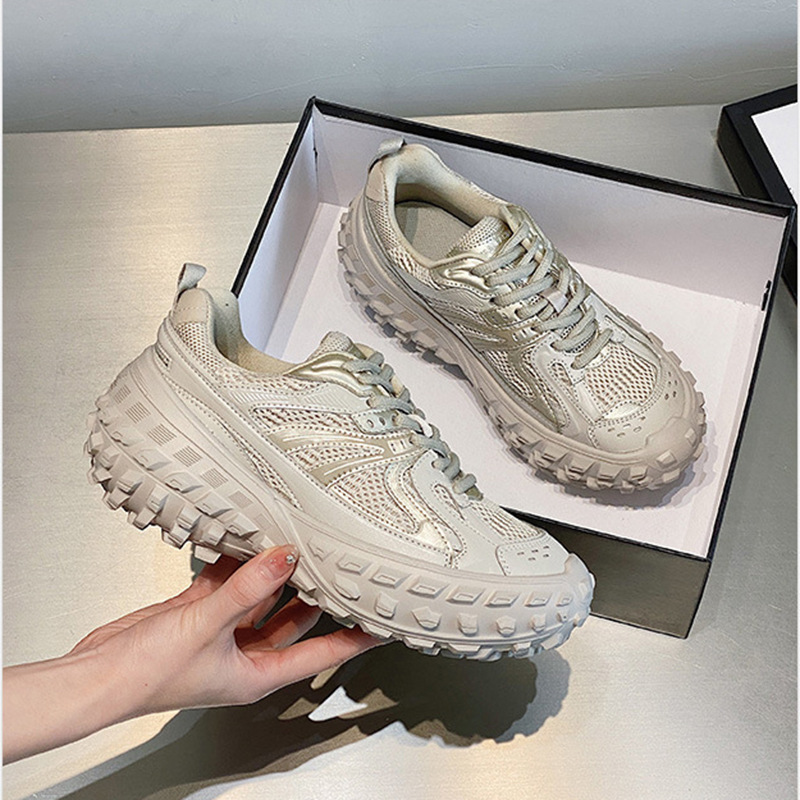 Factory wholesale 2022 Spring and autumn season new pattern Women's Shoes The thickness of the bottom Increase Diddy lady fashion Trend Casual shoes