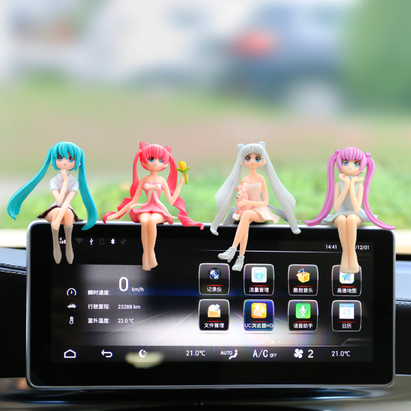 Adornos de coche de celebridades de Internet Adornos de decoración interior creativa de niña hermosa Adornos de decoración del hogar del corazón de niña linda