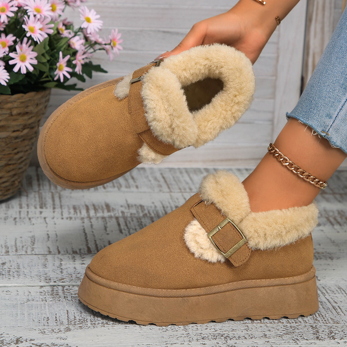 Muffin thick sole woolen shoes winter new wear round head warm and fluffy fashion casual cotton shoes_viptrois.com