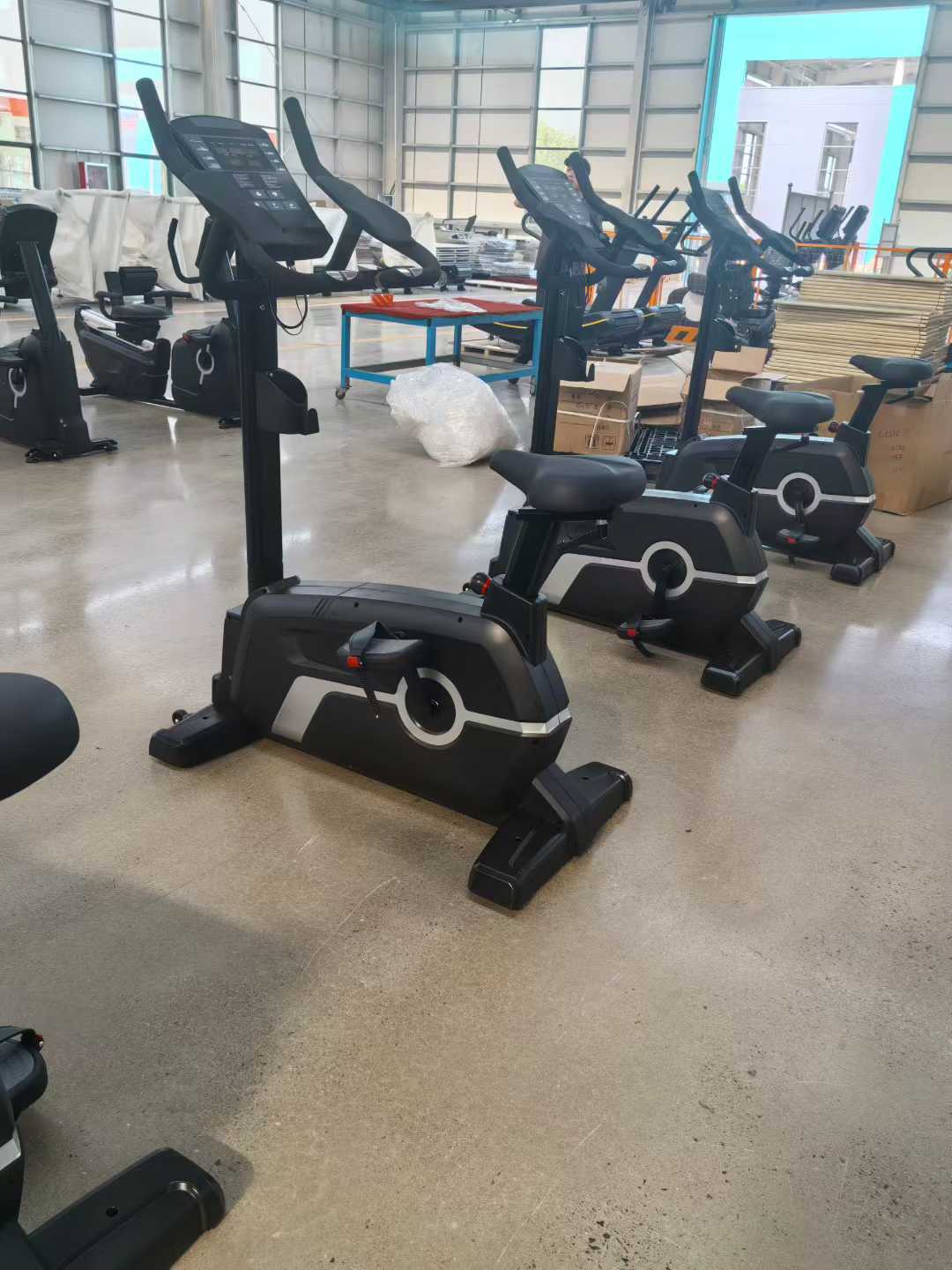 Equipos de gimnasio escaleras eléctricas escaleras escaladoras multifuncionales equipos de ejercicio aeróbico escaladoras de montaña trepadora conjunto completo