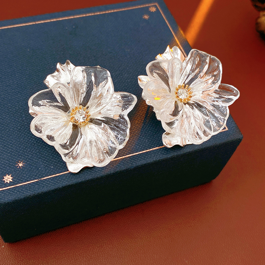 Temperamento floral exagerado orejas grandes personalidad femenina pendientes 2026 nuevo estilo explosivo retró francés pendientes lujosos de alto nivel