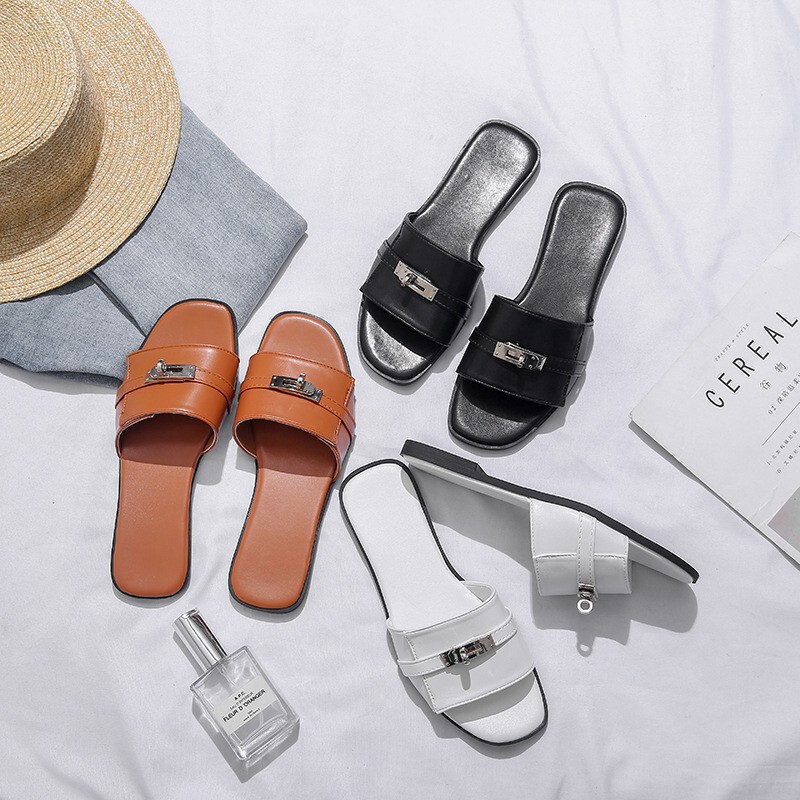 Cross-border women's summer outdoor slippers with metal buckle, versatile European and American style, suitable for vacation and beach wear Cross-border women's summer outdoor slippers with metal buckle, versatile European and American style, suitable for vacation and beach wear