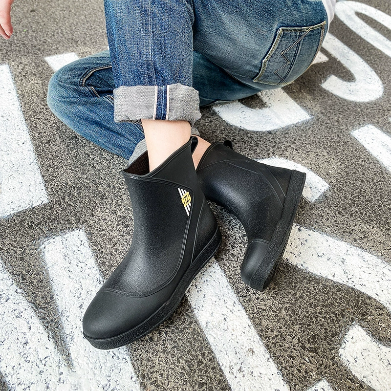 Модные дождевые ботинки мужские хлопковые теплые водяные ботинки средняя трубка плоская подошва резиновые ботинки для взрослых мужчин на открытом воздухе дождевые ботинки