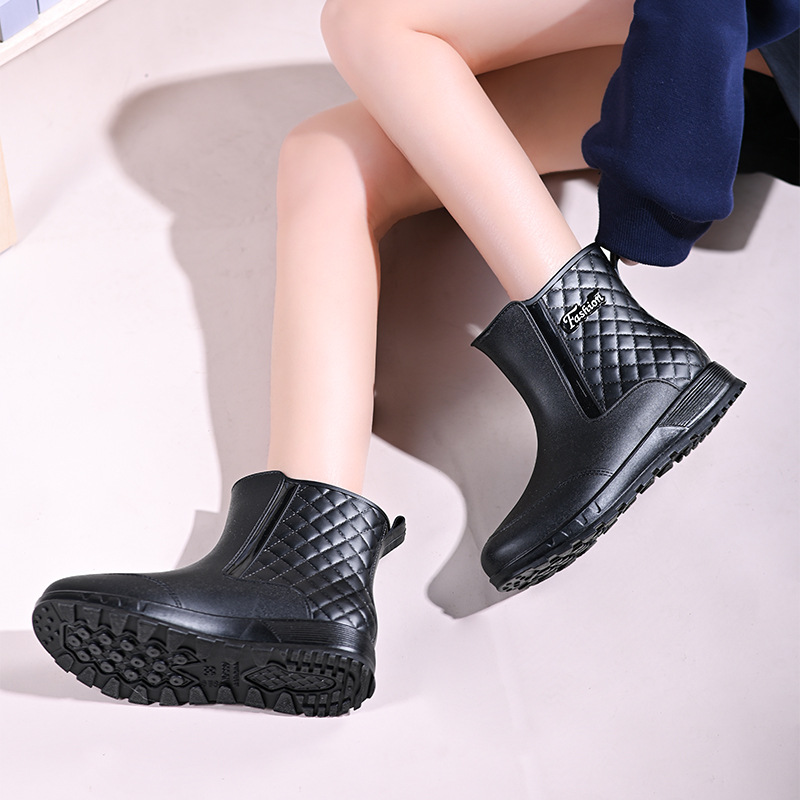 Factory wholesale waterproof rain boots women's fashion rubber shoes…