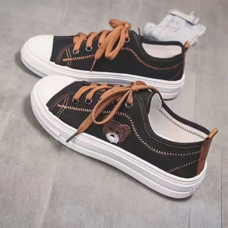 帆布鞋女休闲布偶春秋季平底板鞋小白鞋女学生鞋韩版休闲鞋女百搭