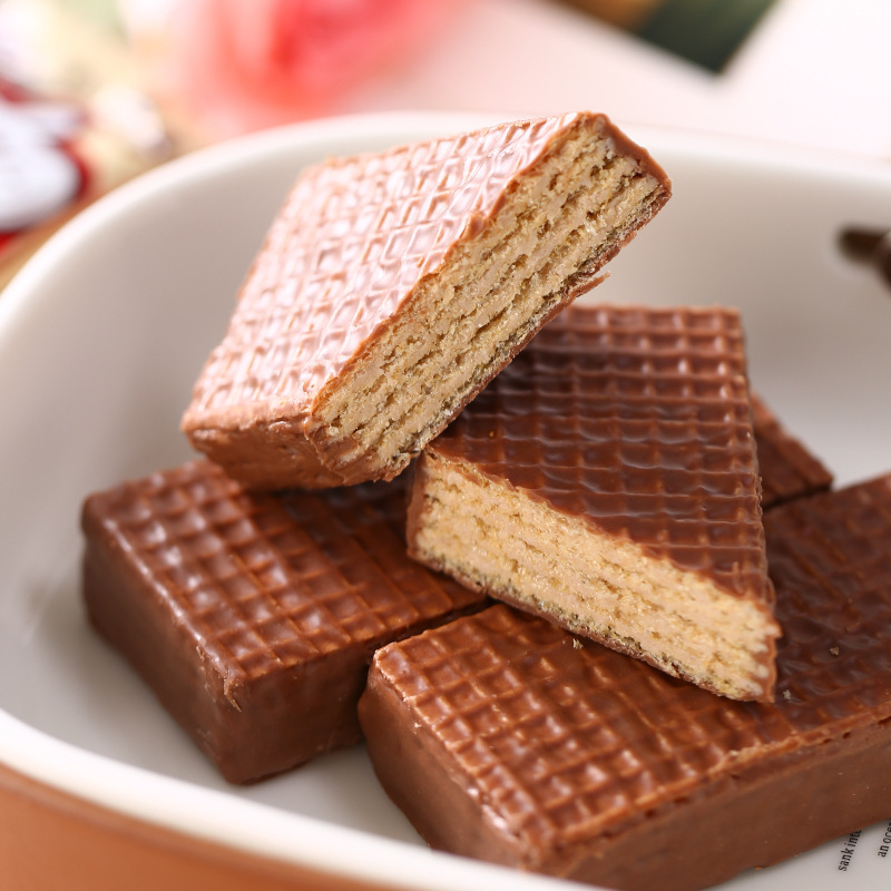 Russian imported delicious crispy, smooth wafers small package snack multi-layer filled wafers