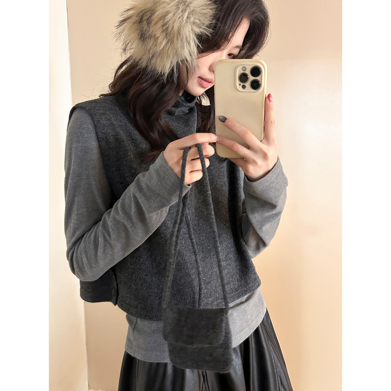 High-End Style Stand-Up Collar Knitwear Two-Piece Set for Women, New Winter Style Versatile Woolen Vest Pullover Loose Top High-End Style Stand-Up Collar Knitwear Two-Piece Set for Women, New Winter Style Versatile Woolen Vest Pullover Loose Top