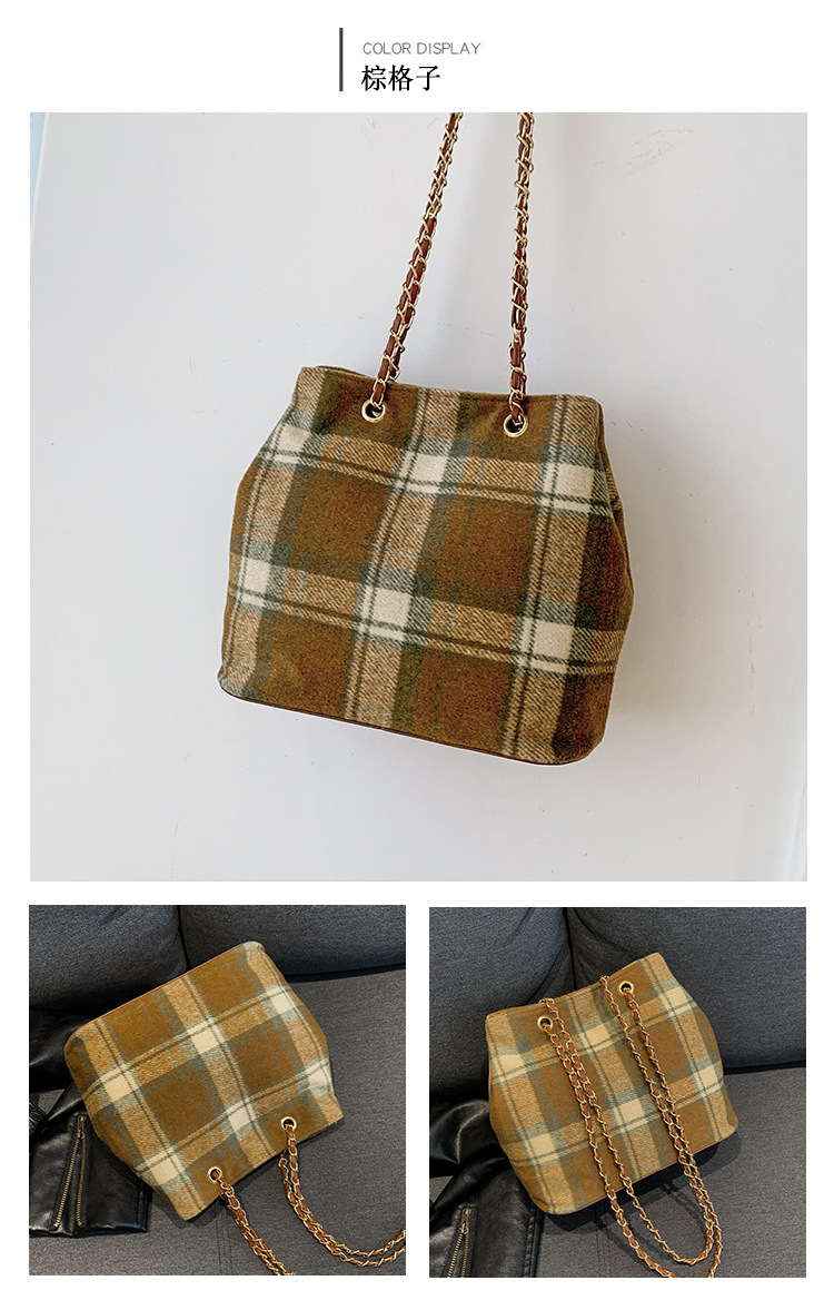 Retro and fashionable woolen texture bucket bag, large capacity commuting bag, chain check pattern casual single-shoulder crossbody women's bag undefined