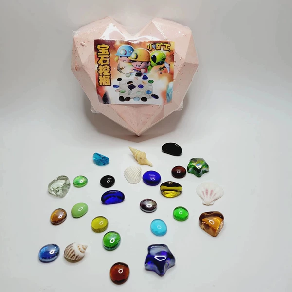Archaeological gemstone small absenteeism (excluding tools)