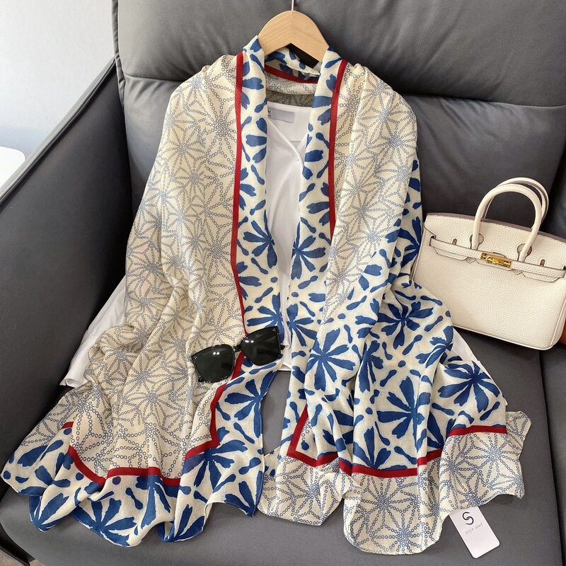 European and American Cotton and Linen Feel Scarf, Black and White Bohemian Ethnic Style Headscarf, Beach Towel, Air-Conditioned Room Shawl for Women