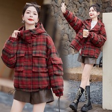 连帽羽绒服女冬季新款2024格子法式气质显瘦设计感时尚减龄外套潮