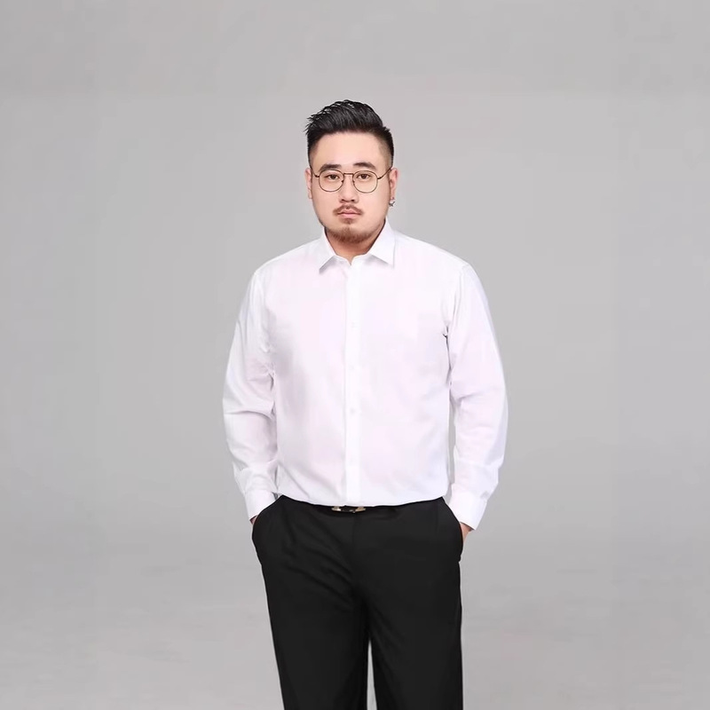 Plus-Size Long-Sleeve White Shirt for Men, Business Formal Wear, Extra-Large Loose Fit, No-Iron Work Shirt for Big and Tall Individuals