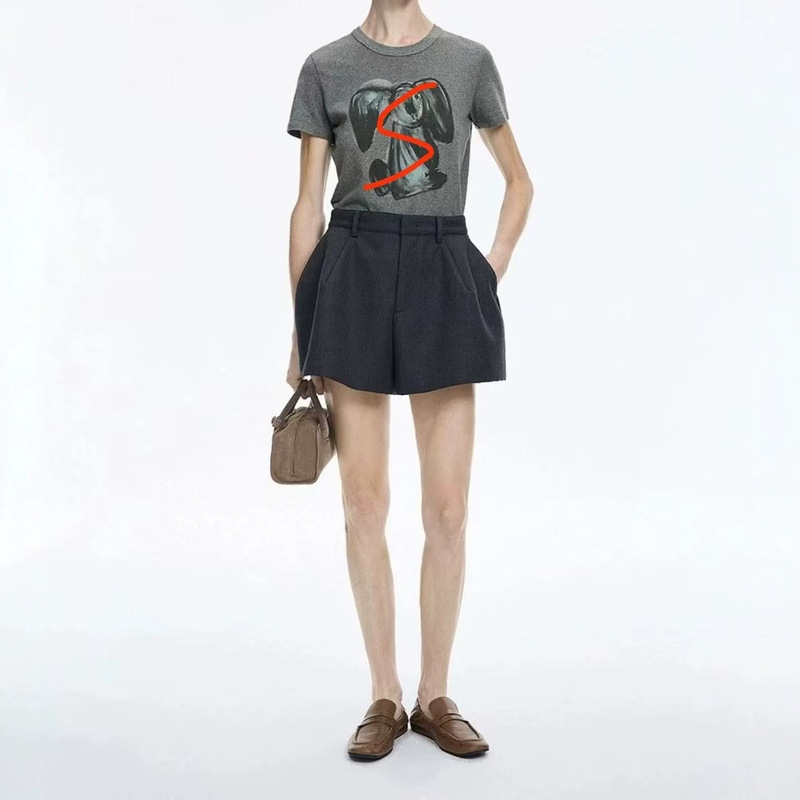 【Same style as in the mall】26 Spring T-shirt, round neck, regular shoulder, graffiti animal design 1830 【Same style as in the mall】26 Spring T-shirt, round neck, regular shoulder, graffiti animal design 1830