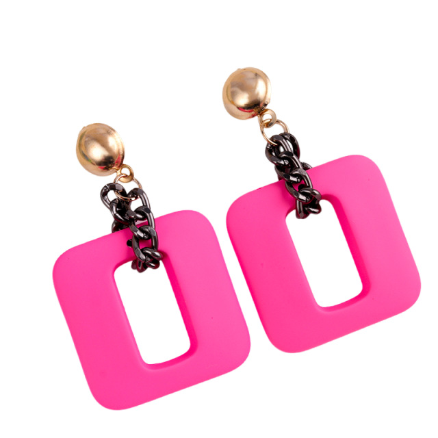 Aretes cuadrados exagerados pernos acrílicos europeos y estadounidenses diseñados con cadenas esmeriladas retro simple pendientes joyas para orejas mujeres