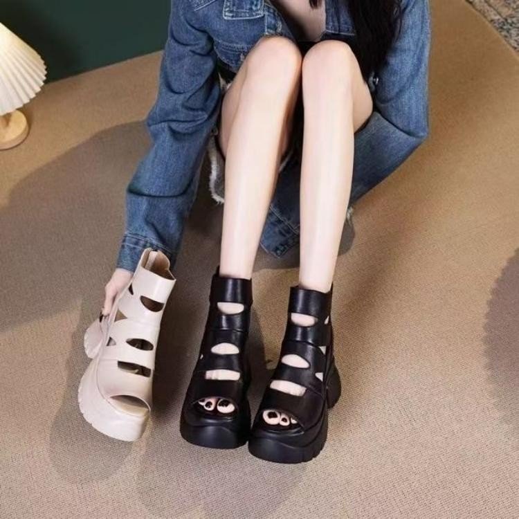 2026 verano nuevo tipo de sandalias de cuero suave, muffins, zapatos de mujer de tacón alto, zapatos casuales, zapatos romanos huecos con suela gruesa