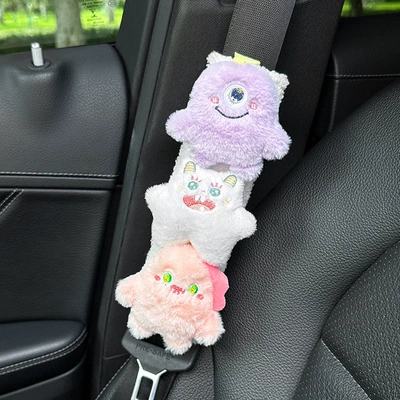 Car seat belt shoulder protective cover wear-resistant clothes plush doll car safety belt protective cover cute monster girl (Sürətlər qutusu və əl tormozu başlıqları) - purple-cartoon-shoulder-pad-single