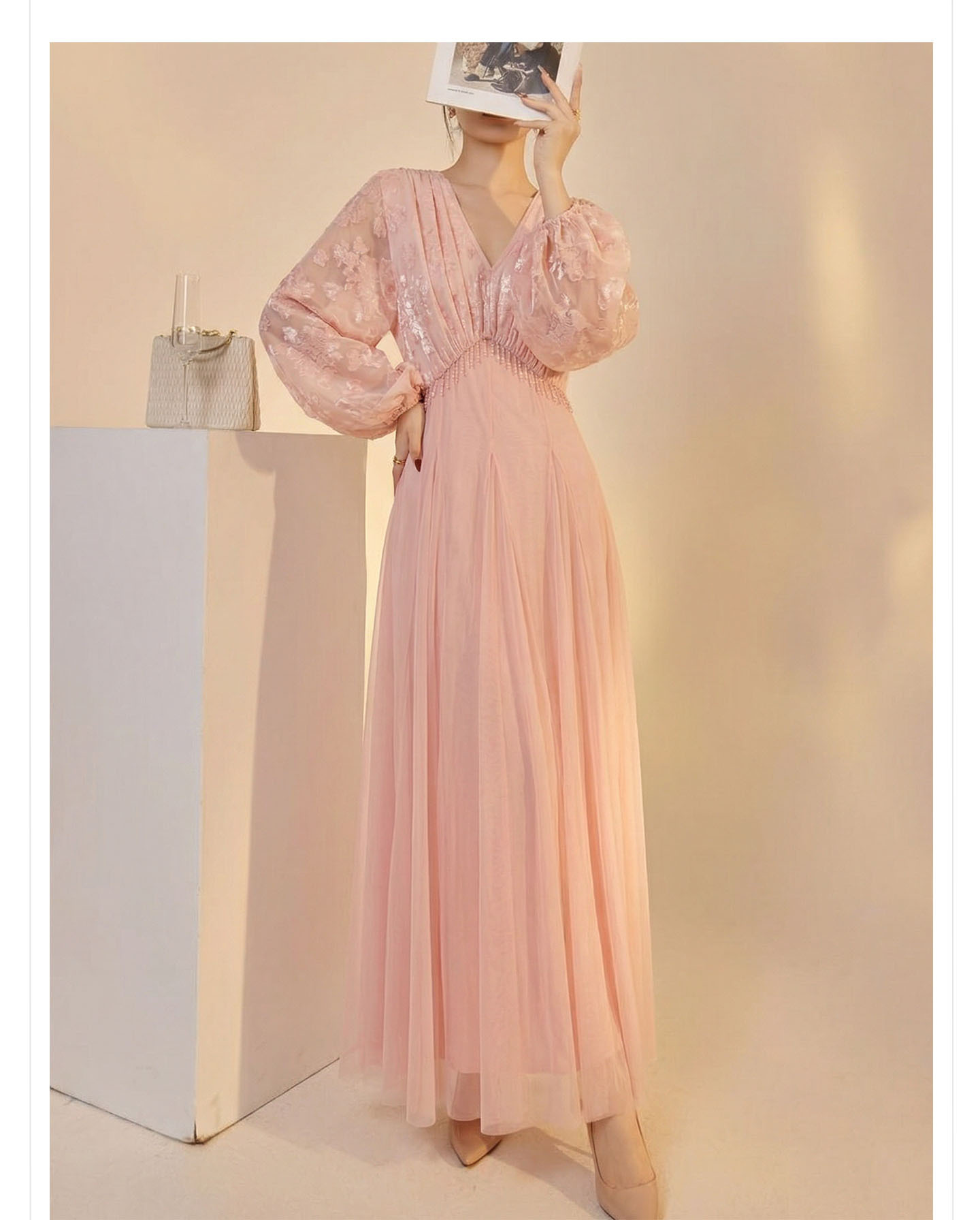 Đầm maxi nữ cổ V tay dài phong cách Trung Quốc mới, thiết kế thắt eo, dáng suông nhẹ — màu hồng chi tiết 12