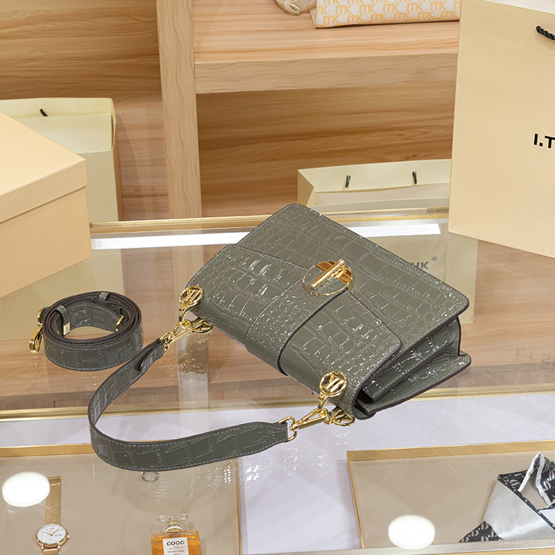 Hong Kong Genuine Leather Small Square Handbag For Women 2025 New Summer Luxury Underarm Bag Trendy Shoulder Crossbody Bag - Thumbnail 3