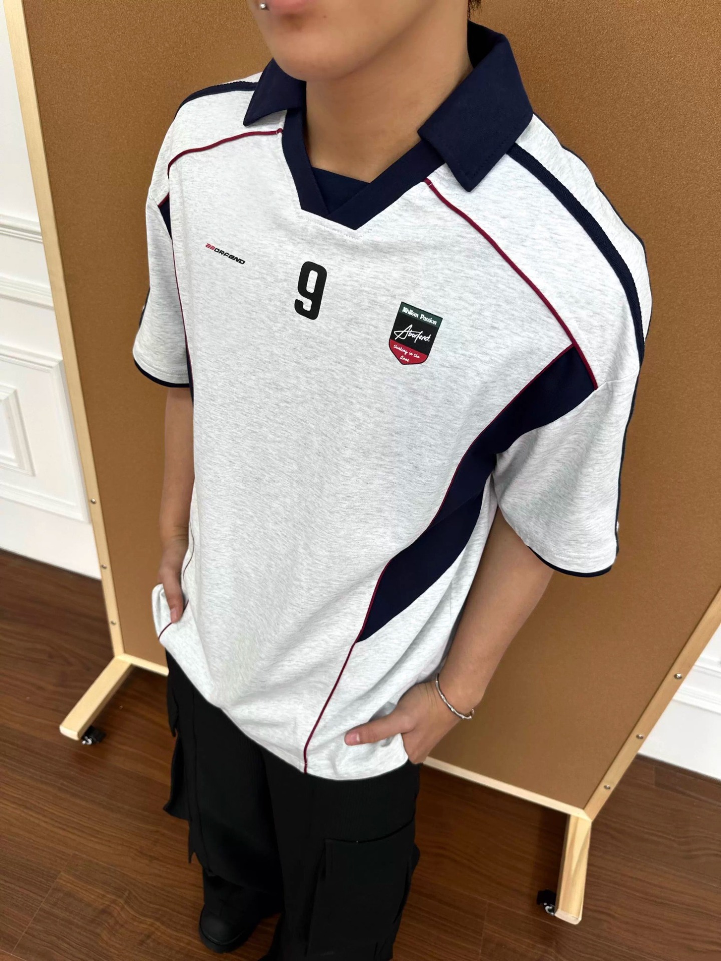 Polo shirt unisex con patchwork stile americano e stampa digitale_voghion.com