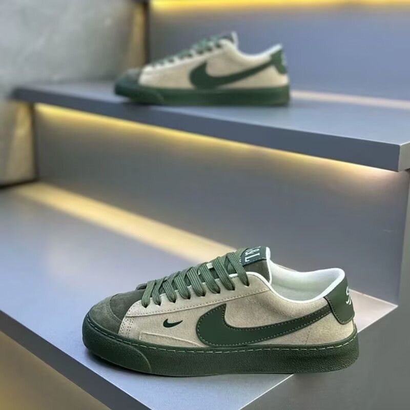 Kuaishou's same style 2026 spring-summer new model, simple design, color-blocking, stylish, casual, sporty, versatile men's sneakers Kuaishou's same style 2026 spring-summer new model, simple design, color-blocking, stylish, casual, sporty, versatile men's sneakers