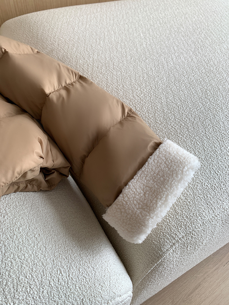 Giacca corta europea in piumino per donna stile corto cuciture colore a contrasto pelle PU leggera lusso alta qualità maglione largo 2024 nuovo inverno_voghion.com