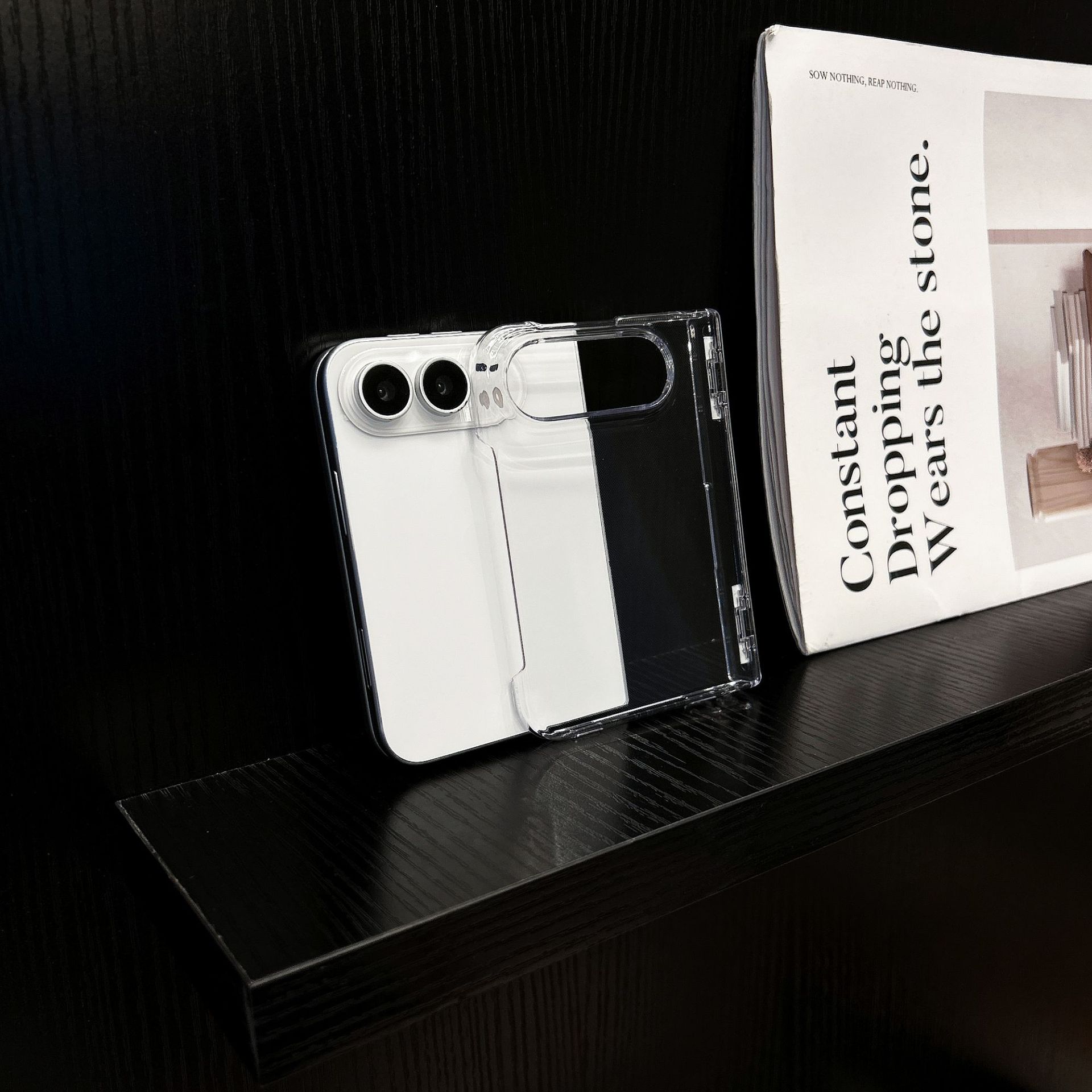 Funda Plegable para Celular iPhone Duo de PC Transparente Antigolpes image 3