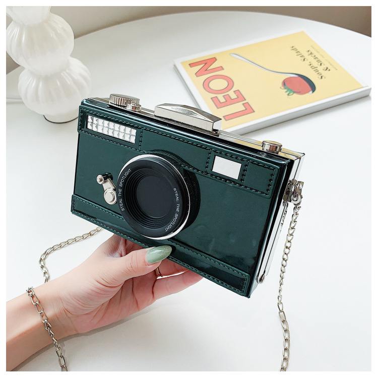 Women's Small Pu Leather Camera Fashion Chain Square Lock Clasp Crossbody Bag display picture 5