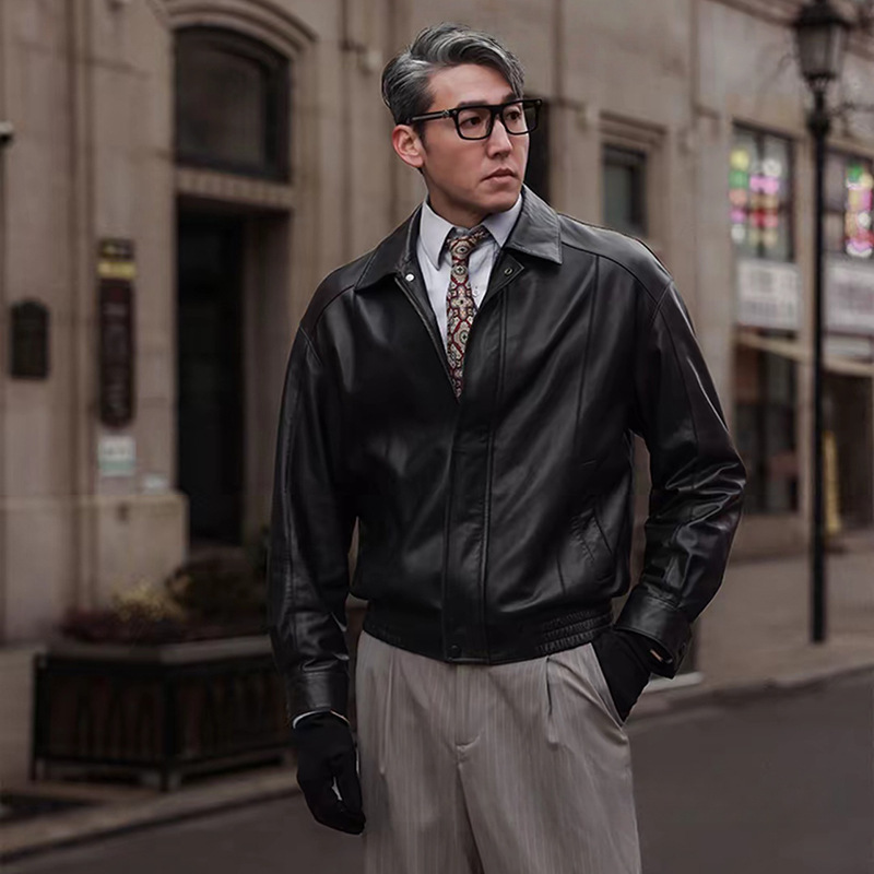 "Dehua Same Style" Hong Kong Style First-Layer Sheepskin Oil-Waxed Genuine Leather Jacket with a Turn-Down Collar, Old Money Style Leather Coat, New Men's Fashion "Dehua Same Style" Hong Kong Style First-Layer Sheepskin Oil-Waxed Genuine Leather Jacket with a Turn-Down Collar, Old Money Style Leather Coat, New Men's Fashion