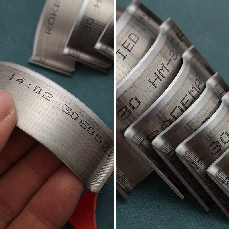 刀の型の金の浅い円は1/4を切って大きいサイズを切って皮革を切っても鋭くて厚い刀の浅い円は激しく叩いて変形しません。|undefined
