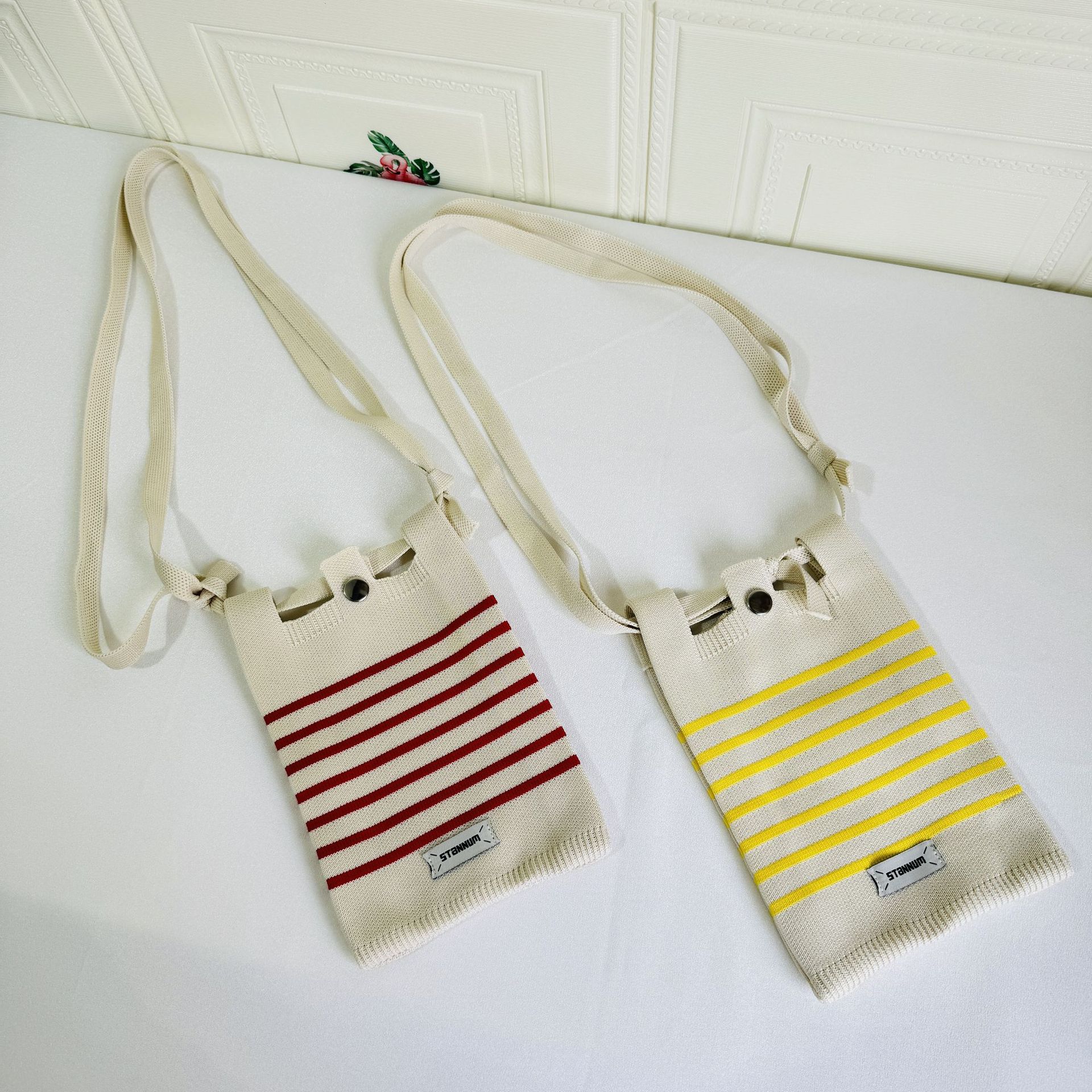Women's Mini Polyester Stripe Basic Vintage Style Magnetic Buckle Crossbody Bag display picture 12