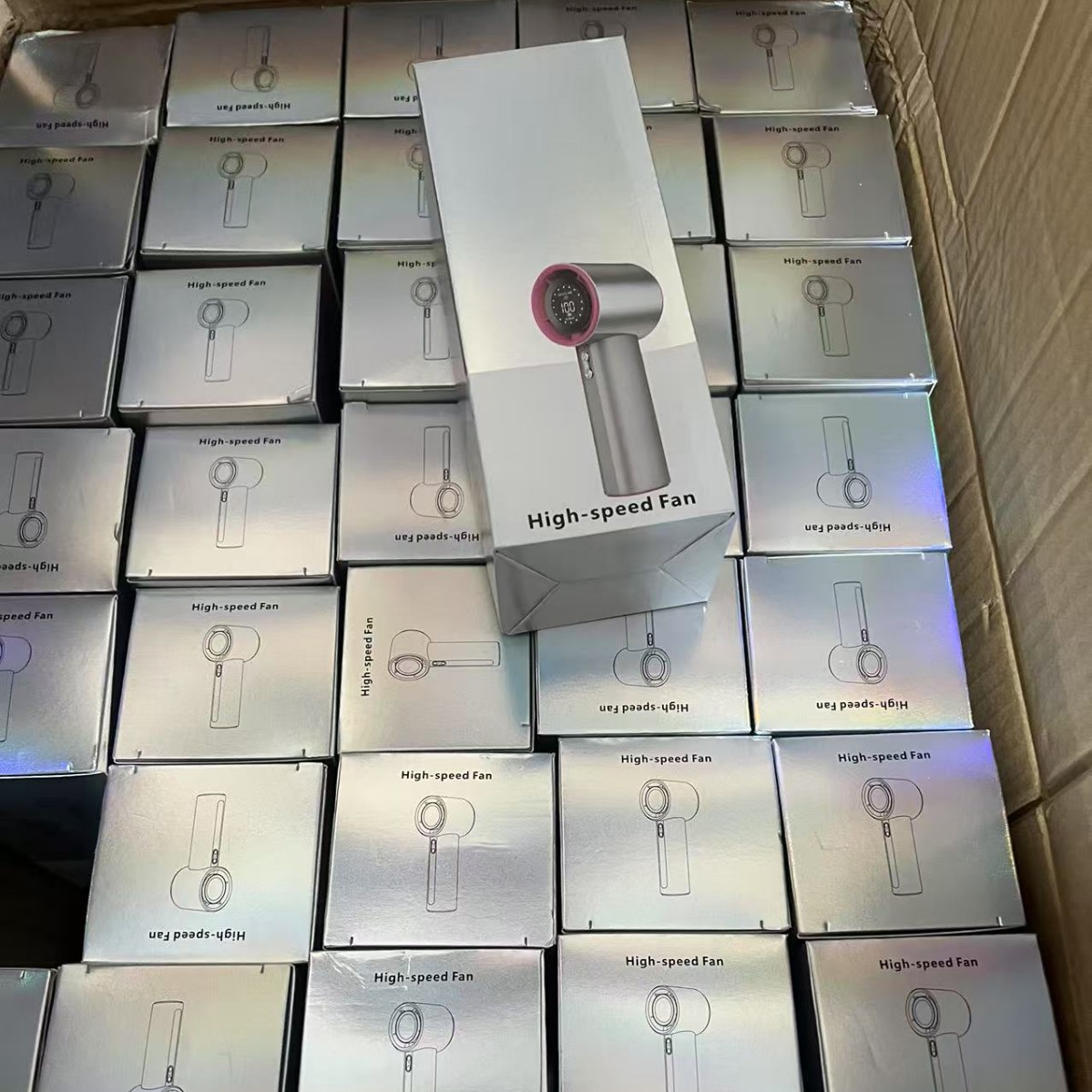 东南亚S001手持高速风扇 100档暴力数显USB充电户外迷你工厂跨境