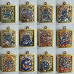 手描き描金唐カラサアクセサリーガウ箱ペンダント六腕マハガラ大黒天貢ネパール