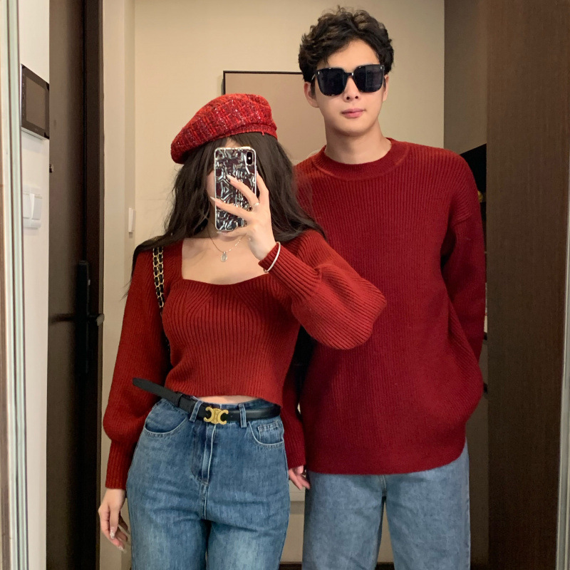 봄과 가을 커플 원피스 간단한 복고풍 프랑스 광장 목 짧은 스웨터 남성과 여성 국경 머리