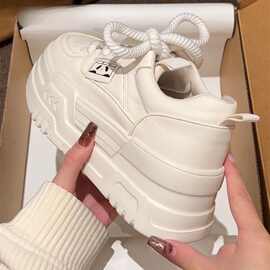 松糕厚底小白鞋女2024秋季新款百搭增高运动板鞋休闲鞋