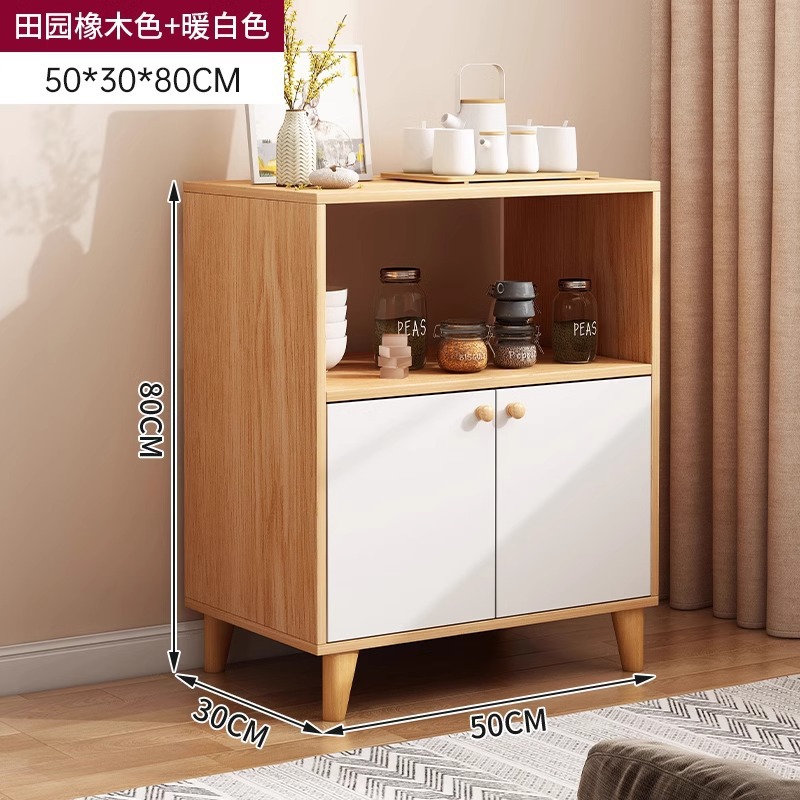 Gabinete de té casero contra la pared armario armario pequeño armario de sala de estar armario pequeño armario de almacenamiento armario de comedor