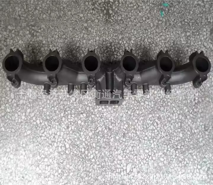Suitable for Cummins 6Bt Komatsu 6D102 Engine Exhaust Manifold 3863106