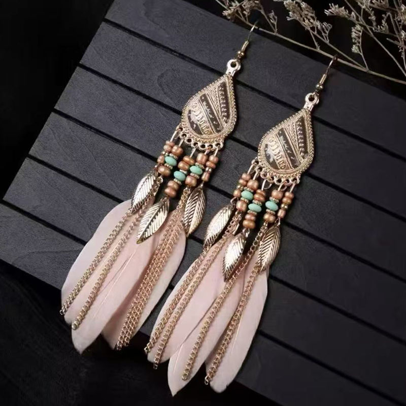 24-Retro Long Feather