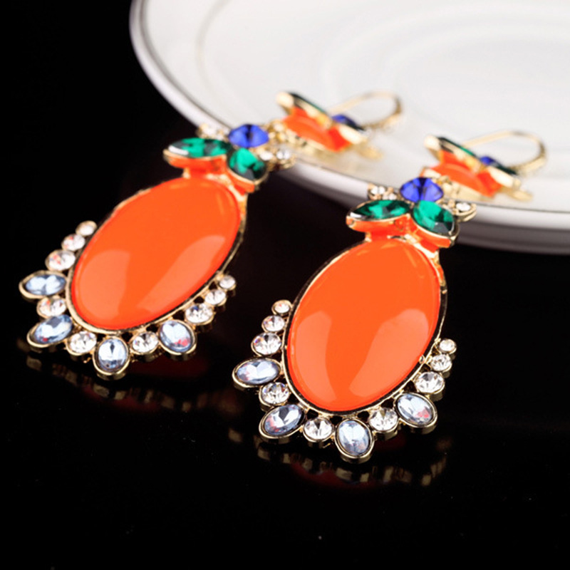 Personality Creative Flower Earrings Design Sense Diamond-studded Gemstone Earrings Wholesale Jewelry display picture 2