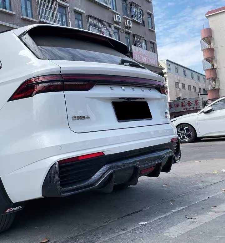 Suitable for 21-25 Geely Xingyue L Modified Rear Lip Pilot Light Rear Surround Rear Spoiler Without Disassembly Installation