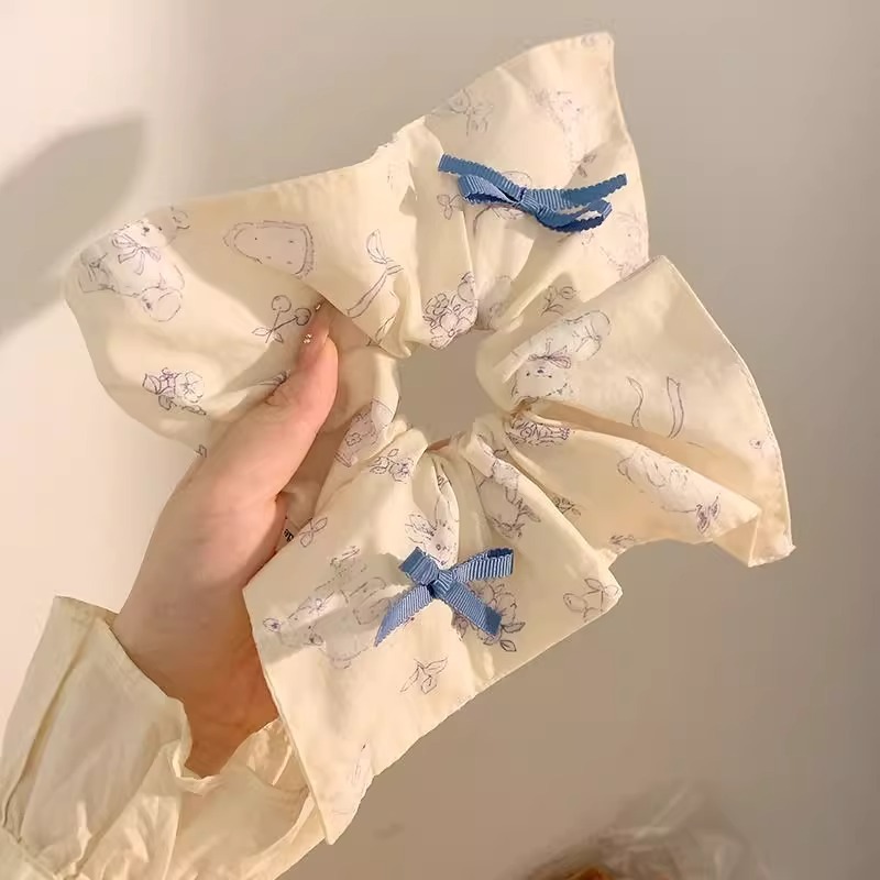 곰 사각 스카프