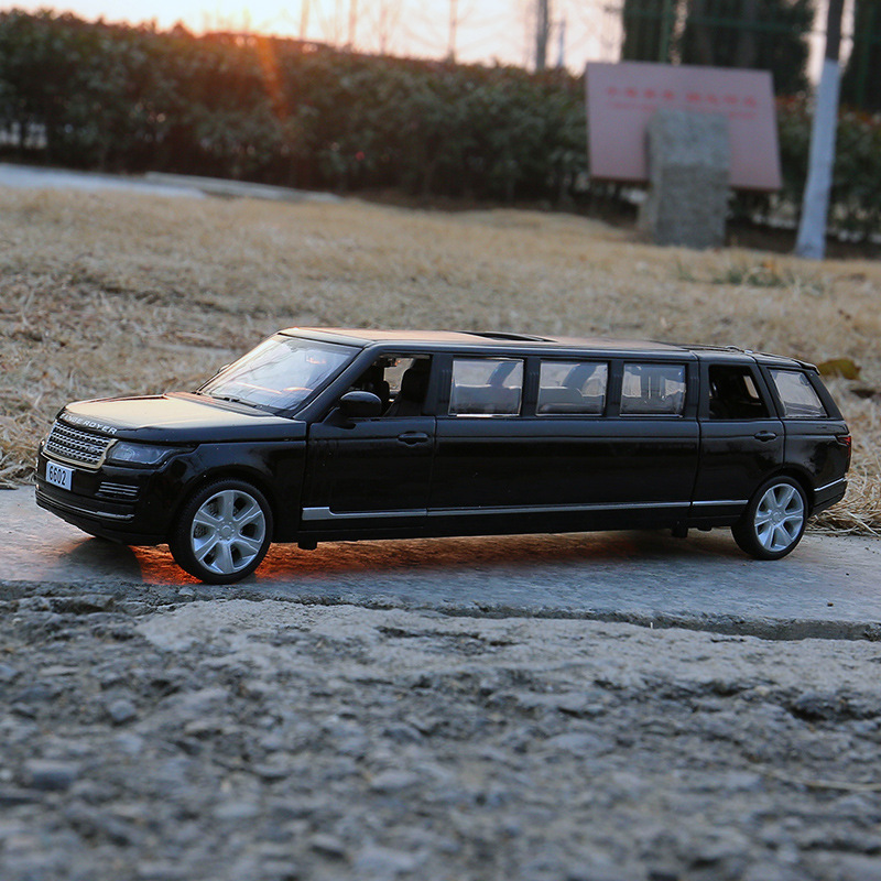 Baosilun Alloy Car Model Extended Road * Off-Road Vehicle Pull Back Sound and Light Artificial Kidsren's Toy 6802 Boxed