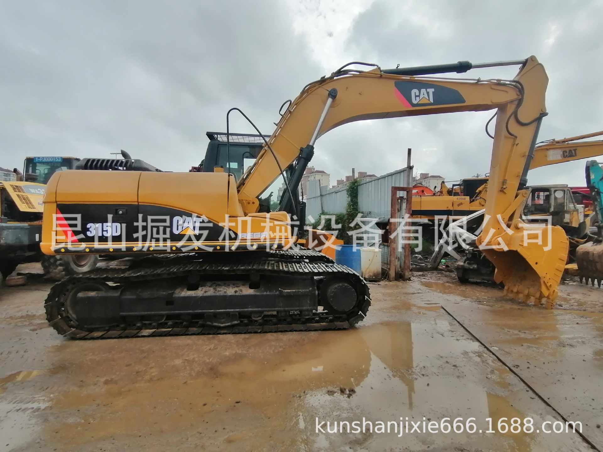 卡特315D挖掘机 小挖机 挖土机 土方挖掘机 钩机 加装破碎锤