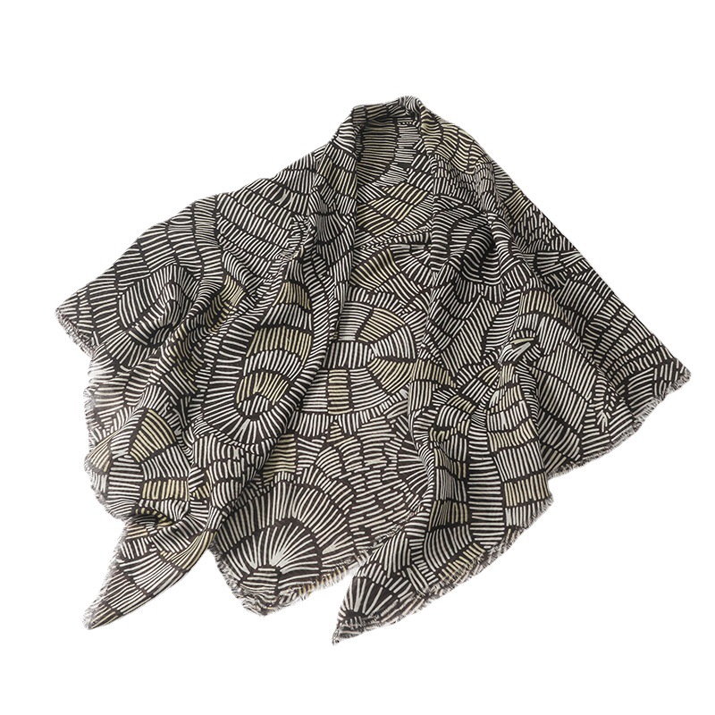 Nuevo 135*135cm simple todo partido algodón y lino sensación toalla cuadrada viajes protector solar Toalla de playa desgaste exterior decorativo chal