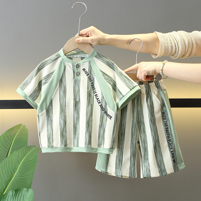 8075 traje de verano para niños 2025 nuevo traje de verano de manga corta de dos piezas para niños de moda moda ropa de verano para bebés