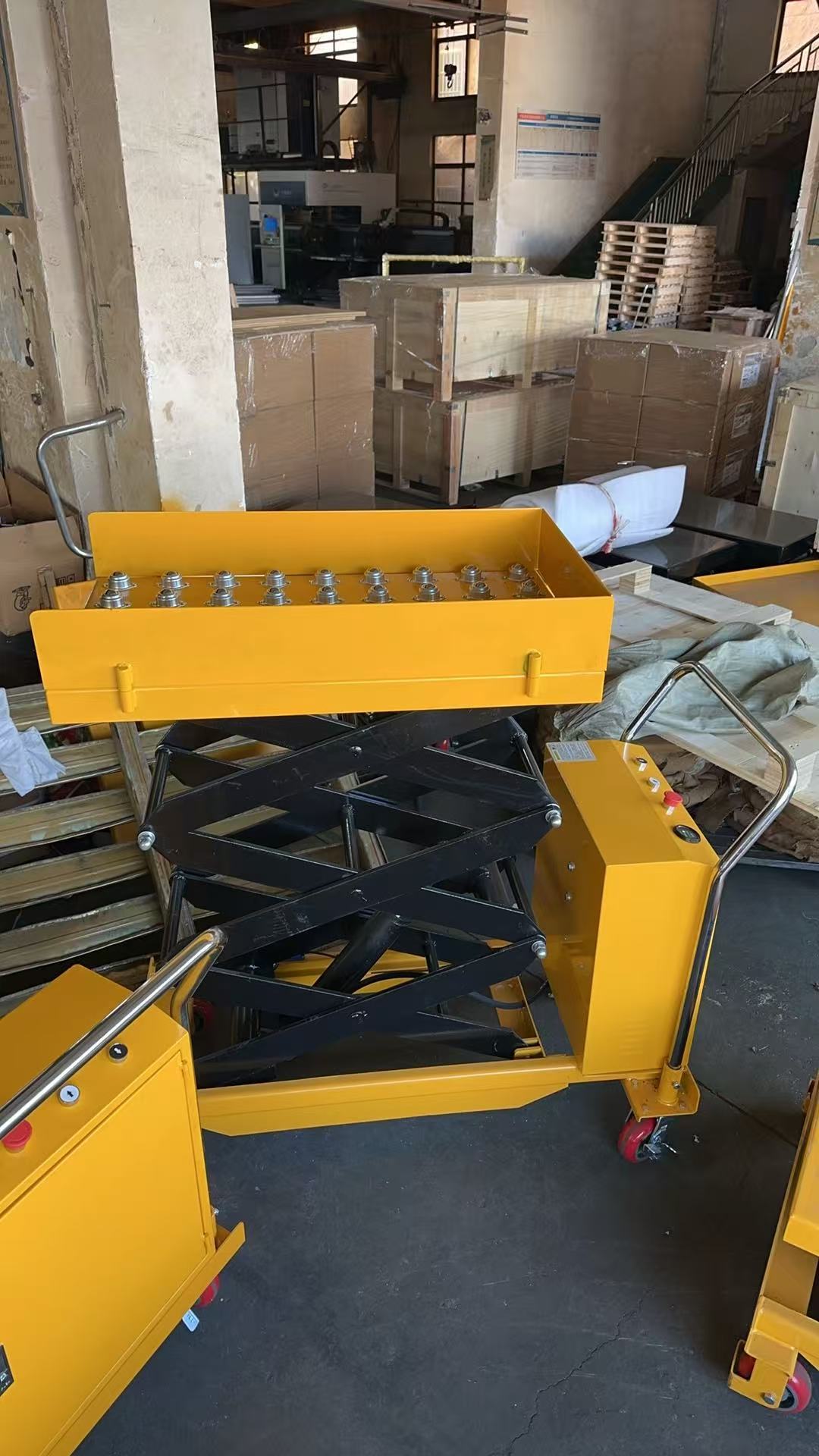 Roller-lift flatbed cart, scissor hydraulic lift, ball-bearing hand-pushed mold cart, manual lift platform cart