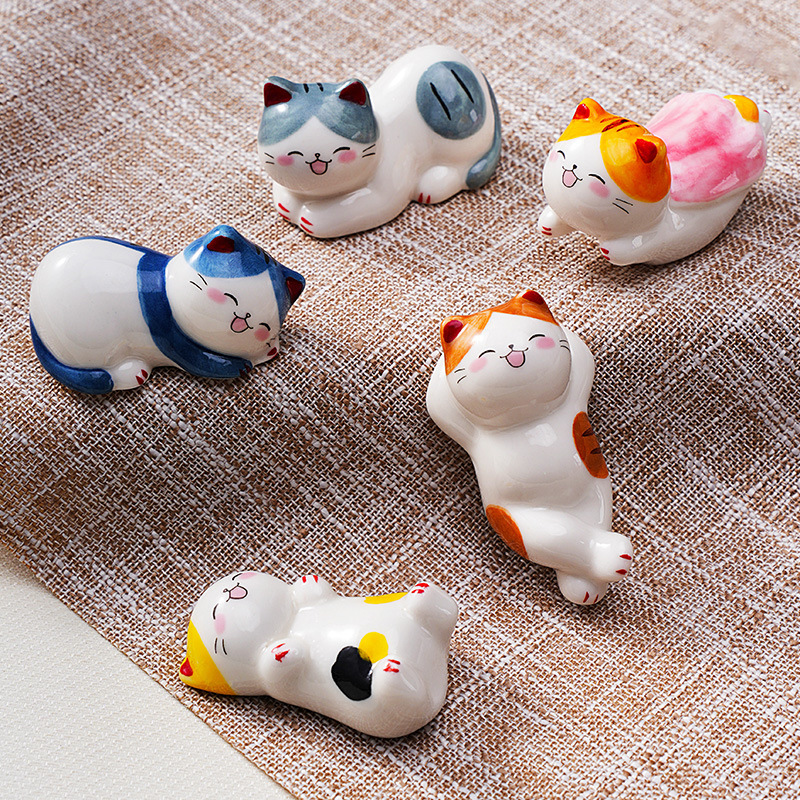 Zakka Japanese-Style Ceramic Cat Chopstick Holder Creative Ornament Hand-Painted Kitten Chopstick Rest Cartoon Chopstick Holder